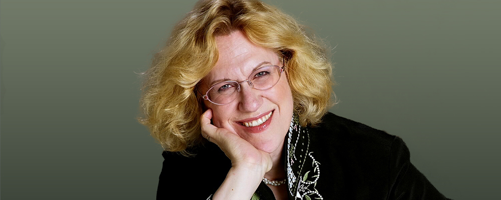 Sara Davis Buechner smiling
